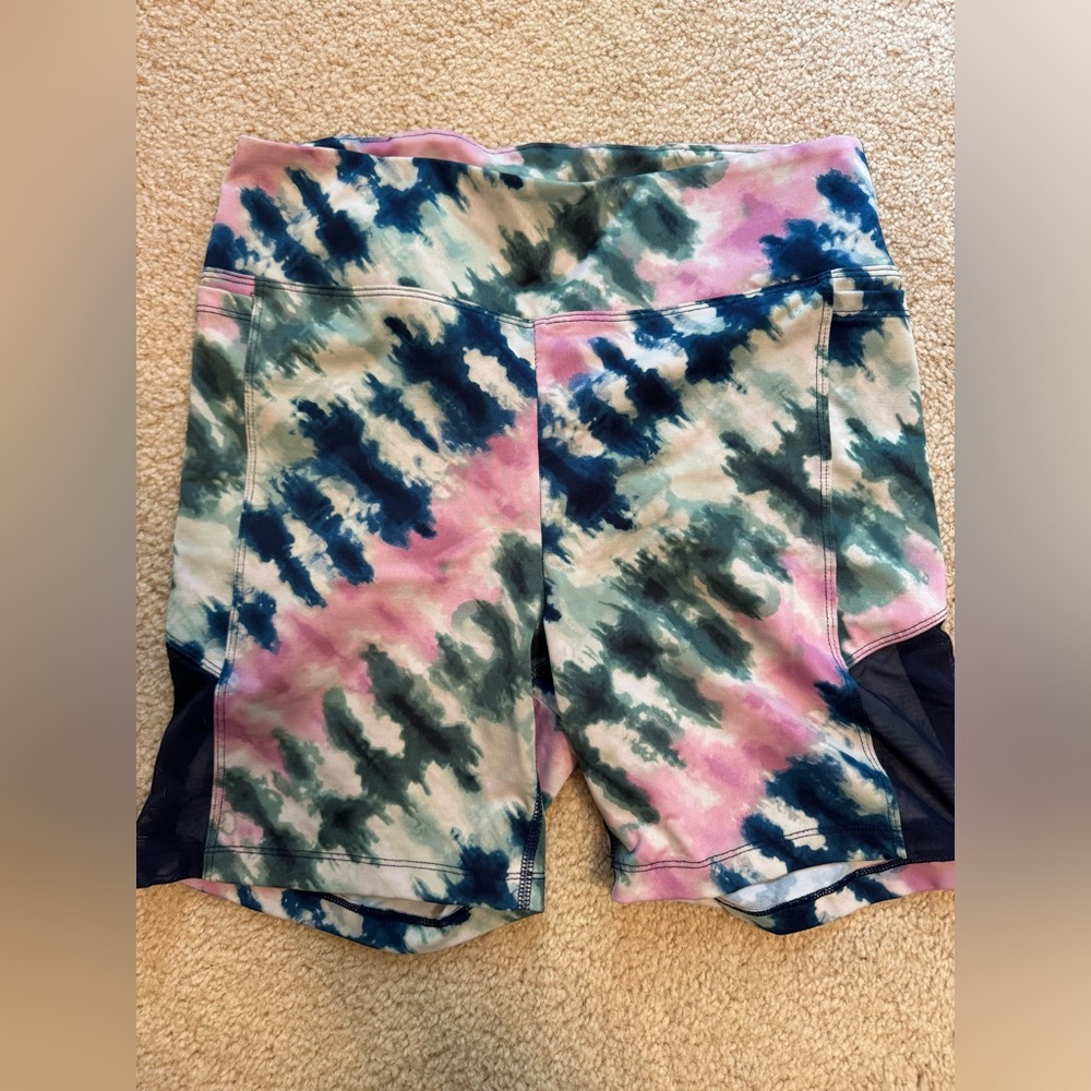 Pink Bike Shorts Size L